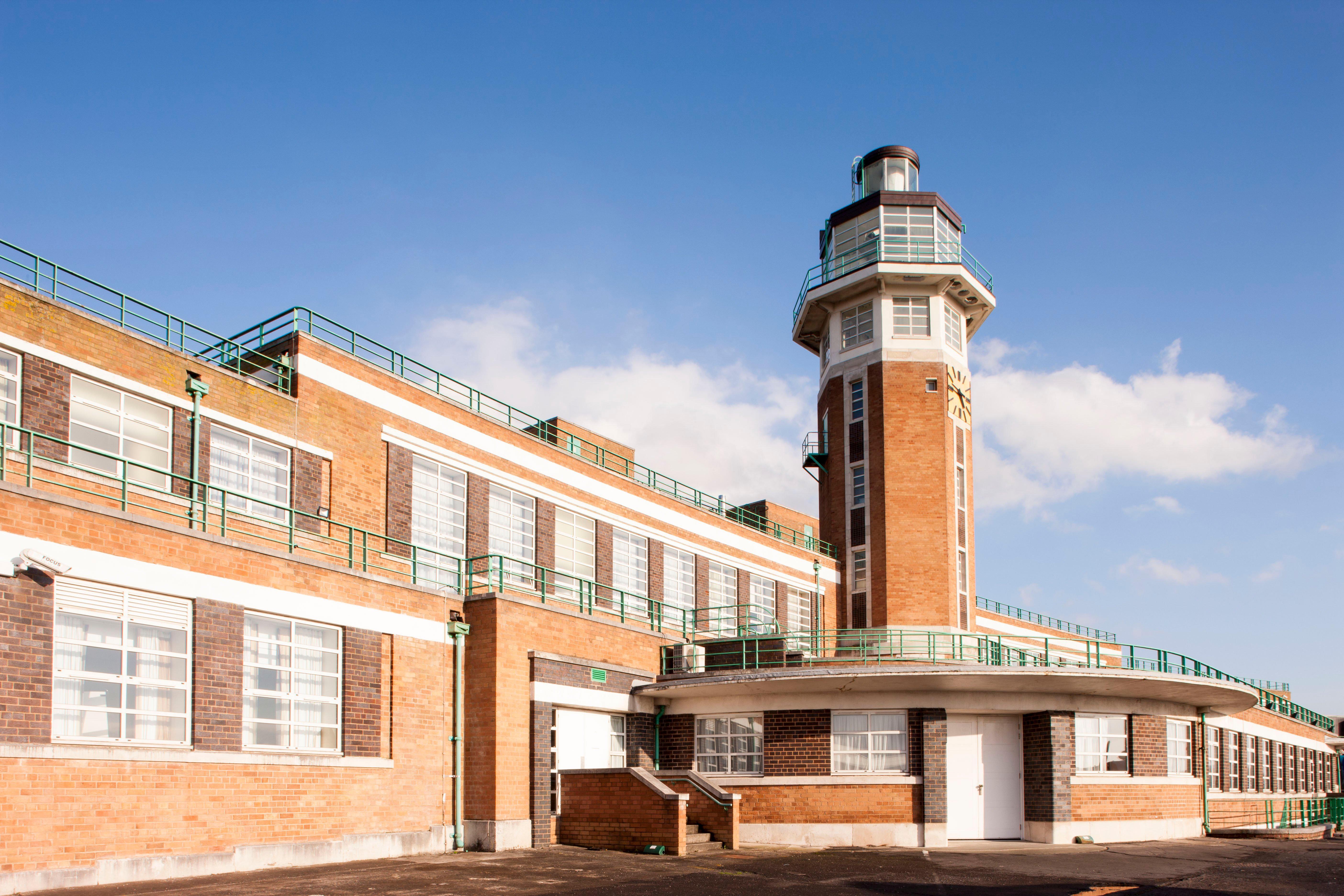 Crowne Plaza Liverpool - John Lennon Airport By Ihg Extérieur photo