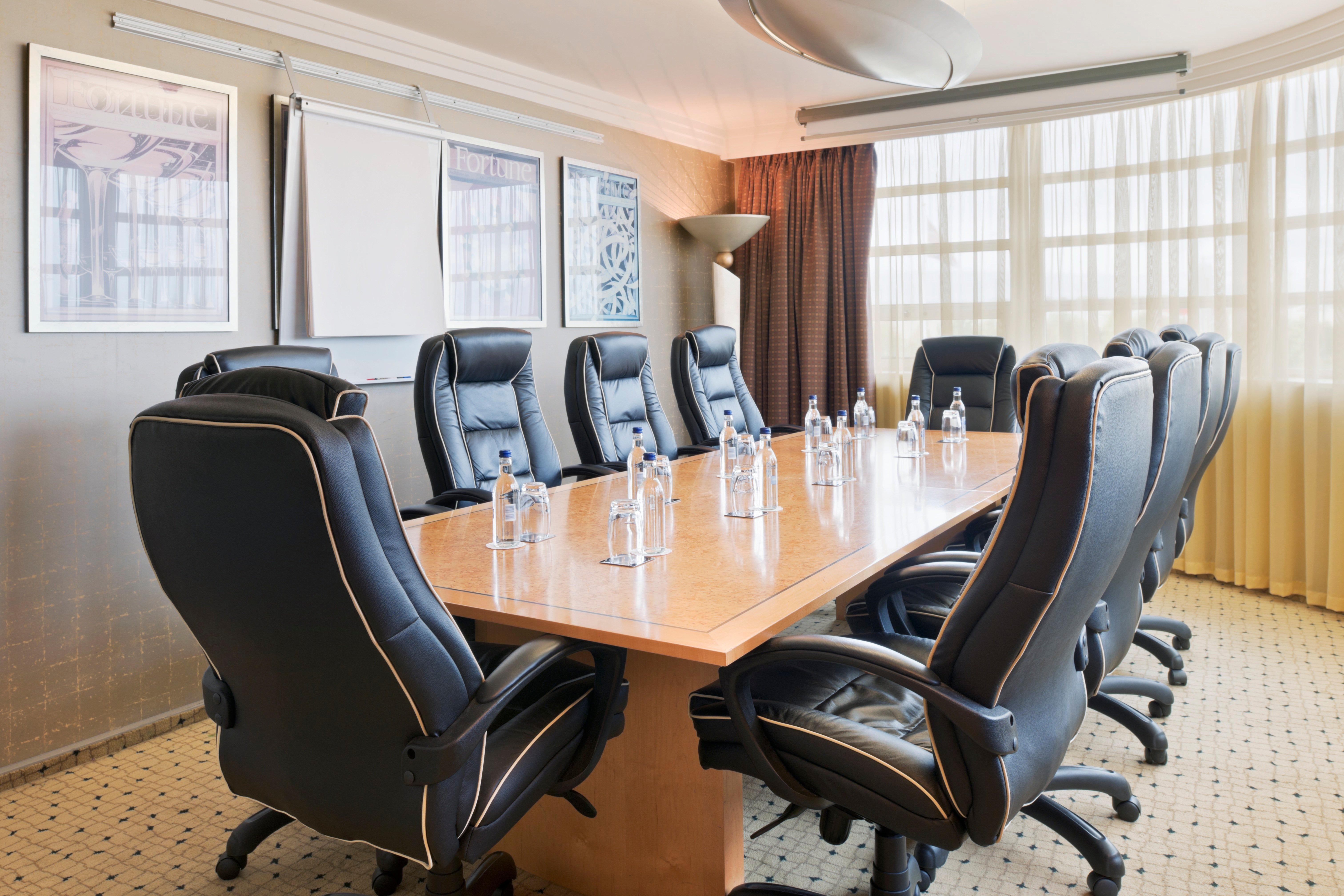 Crowne Plaza Liverpool - John Lennon Airport By Ihg Facilités photo
