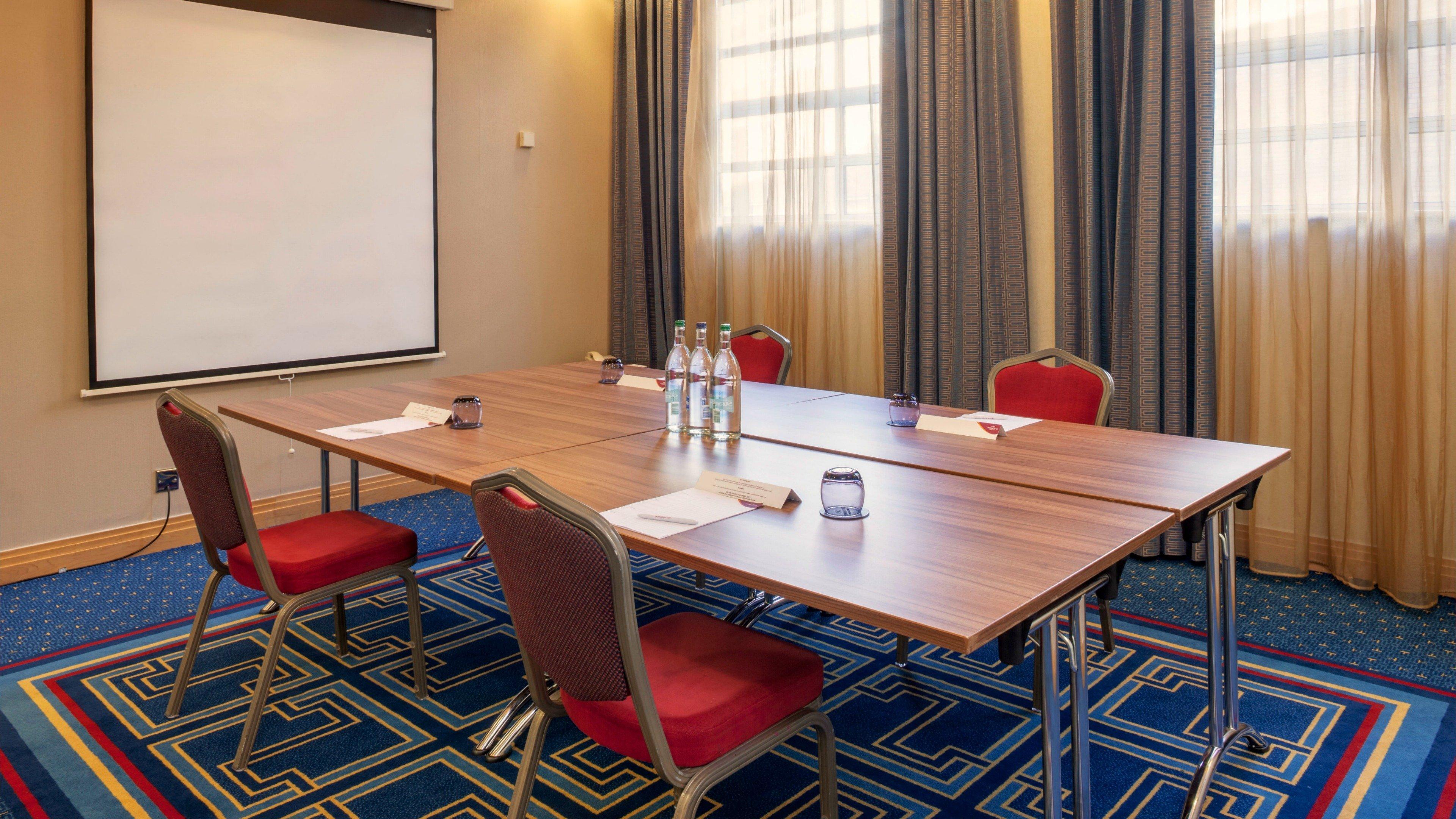 Crowne Plaza Liverpool - John Lennon Airport By Ihg Extérieur photo